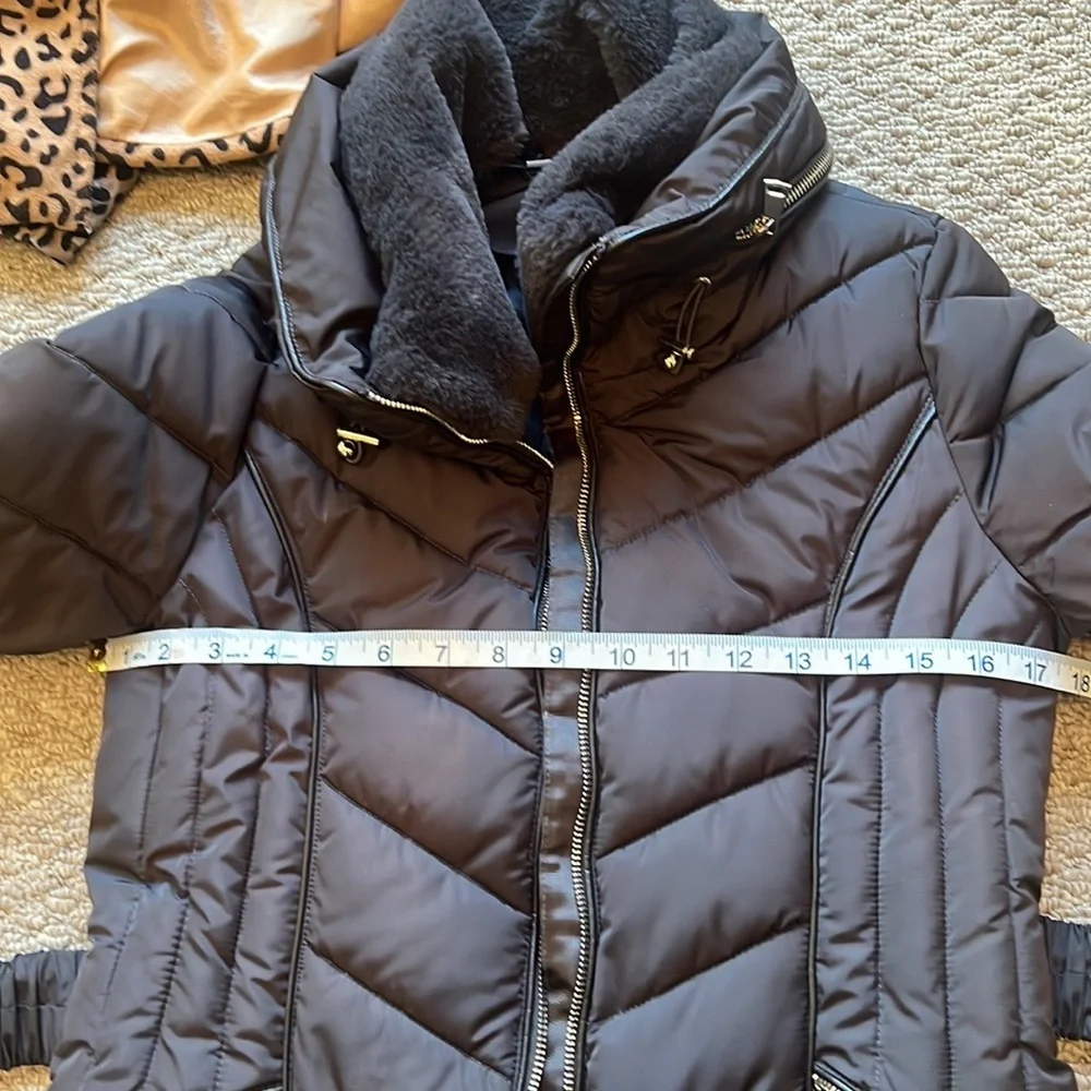 LOLA made in Italy puffer Jacket Size Small - Picture 6 of 15